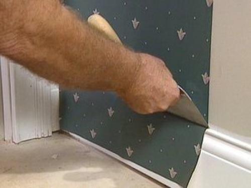 Как правильно клеить обои своими руками. Как клеить обои правильно: нюансы подготовки основы и подробное описание процесса работ 01 Как правильно клеить обои своими руками. Как клеить обои правильно: нюансы подготовки основы и подробное описание процесса работ 01