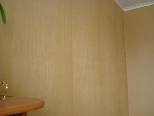 Как удалить засохший клей с флизелиновых обоев. 5 способов удалить клей с лицевой стороны обоев