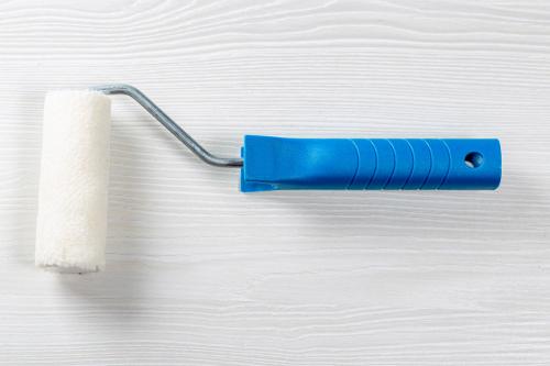 Краска для обоев под покраску без запаха. Рейтинг лучшей краски для обоев в 2021 году