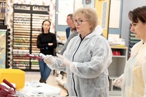 Выбор краски для обоев под покраску. Как подобрать краску 07 Выбор краски для обоев под покраску. Как подобрать краску 07