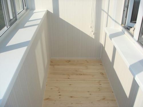 Внутренняя отделка холодного балкона своими руками. Как красиво и недорого отделать балкон внутри своими руками