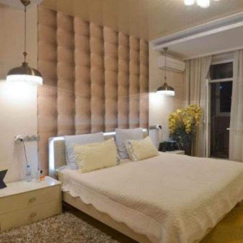 Как защитить обои от истирания возле кровати. Навесные изголовья – способ разместить кровать у стены не пачкая обои 33