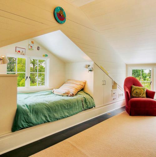 Двуспальная кровать у стены. Интерьер комнаты с кроватью в стене – разновидности и особенности моделей