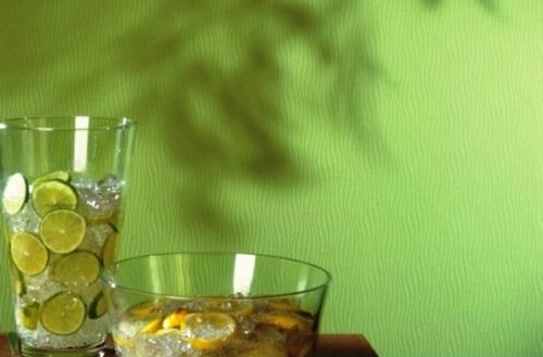 Можно ли красить виниловые обои. Немного об особенностях виниловых обоев