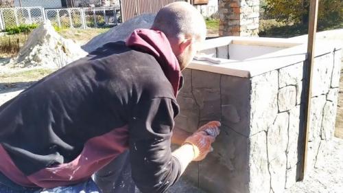 Отделка стен под камень своими руками. Процесс создания имитации каменной кладки