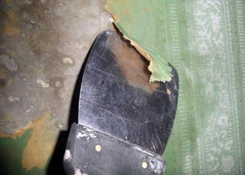 Как ободрать флизелиновые обои. Зачем нужен демонтаж обоев