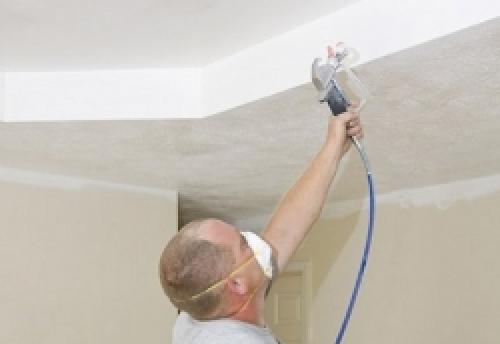 Снежка для покраски обоев. Процесс окрашивания потолка Снежкой – виды красок