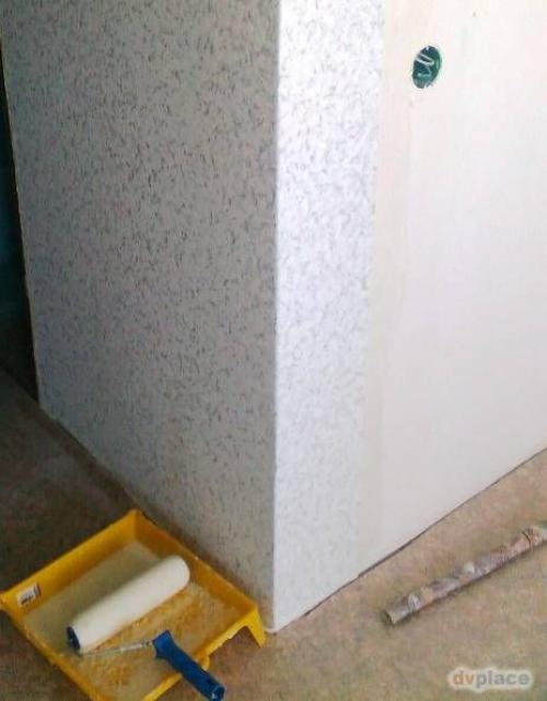 Как клеить флизелиновые и виниловые обои на бумажной основе. Расшифровка условных обозначений на обоях 11