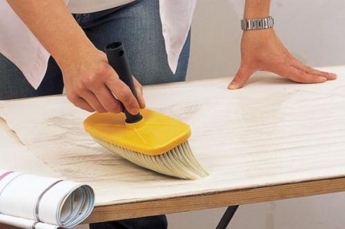 Как убрать нахлест на обоях. Какими способами можно убрать нахлест на обоях