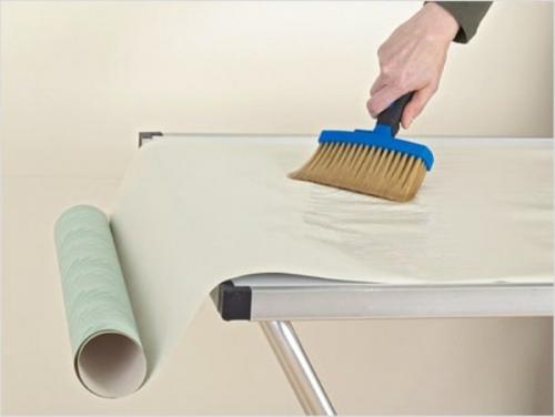 Обои не держатся на стене. Из-за каких ошибок поклеенные обои не держатся на стене