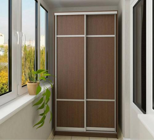 Дизайн маленького балкона со шкафом. Шкаф на балконе — красивый дизайн углового, встраиваемого, шкафа купе индивидуальных размеров с полками + фото идеи