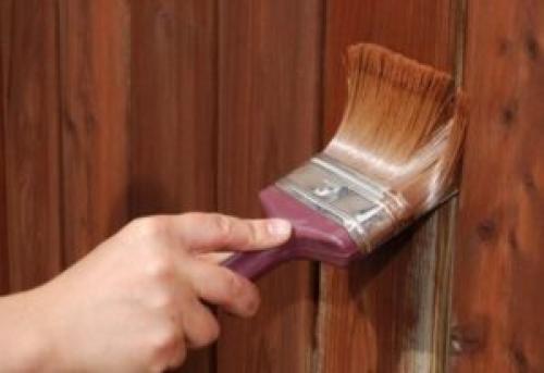 В какой цвет покрасить дом в деревне. Технический аспект