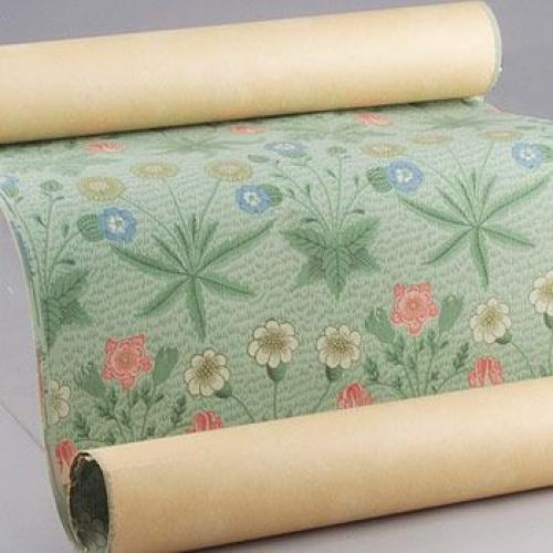 Когда можно клеить обои. Виды обоев