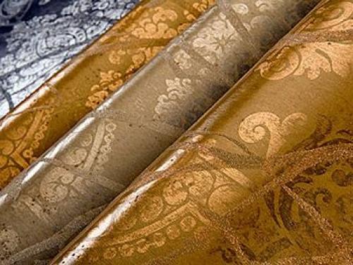 Когда можно клеить обои. Виды обоев