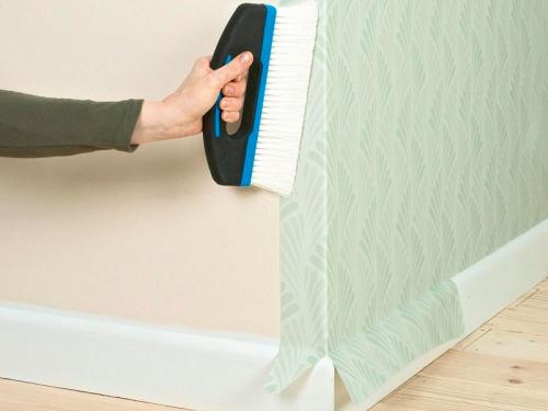 Откуда начинать клеить обои встык. Особенности выбора точки начала для стен