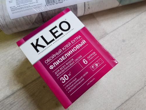 Флизелиновые обои. Как правильно наклеить флизелиновые обои?