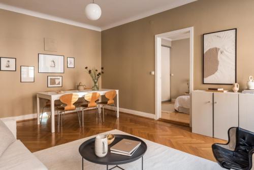 Цвет стен в гостинной 2023 года. В какой цвет покрасить стены: тренды 2023 года в выборе цвета для модного интерьера