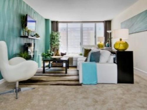 Можно ли красить обои не под покраску и чем. Какие можно покрасить? 19 Можно ли красить обои не под покраску и чем. Какие можно покрасить? 19