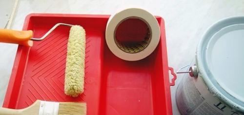 Покраска обоев водоэмульсионной краской на стенах. Какие обои можно красить водоэмульсионкой? 10 Покраска обоев водоэмульсионной краской на стенах. Какие обои можно красить водоэмульсионкой? 10