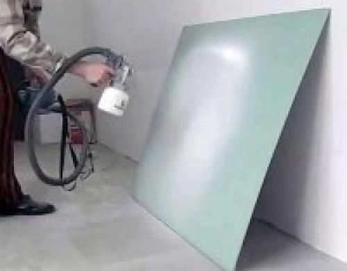 Покраска обоев водоэмульсионной краской на стенах. Какие обои можно красить водоэмульсионкой? 02 Покраска обоев водоэмульсионной краской на стенах. Какие обои можно красить водоэмульсионкой? 02