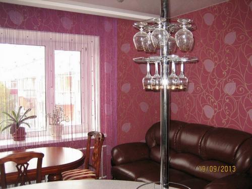 Дизайн кухни обои. Какой цвет выбрать