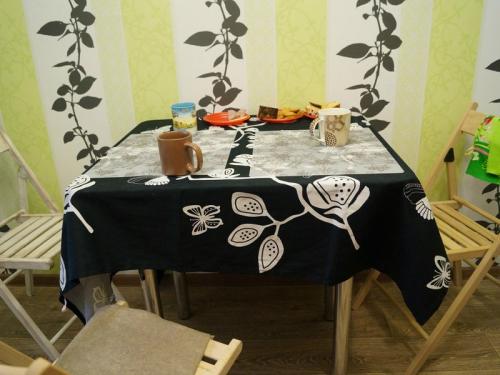 Дизайн кухни обои. Какой цвет выбрать
