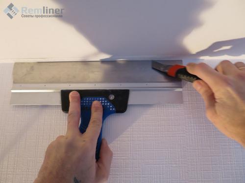 Как клеить обои в труднодоступных местах. Технологии поклейки