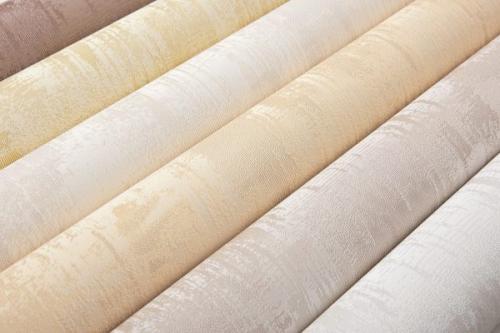 Как клеить флизелиновые обои на неровные стены. Поклейка обоев на неровные стены: советы