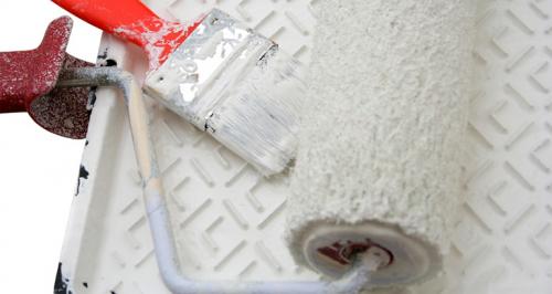 Как красить обои под покраску повторно. Как перекрасить обои под покраску своими руками