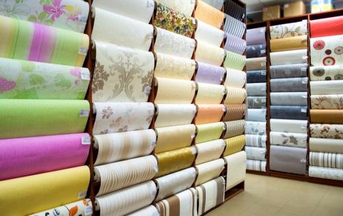 Как покрасить флизелиновые обои не под покраску. Можно ли красить обычные флизелиновые обои, подходящая краска и инструкция по покраске