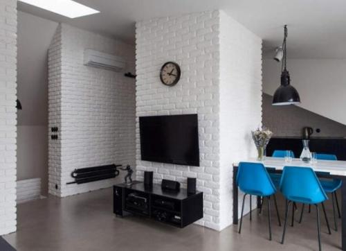 Декоративная гипсовая плитка на стену. Гипсовая плитка на стену (фото): область применения декоративной отделки из гипса под камень и кирпич в современном интерьере