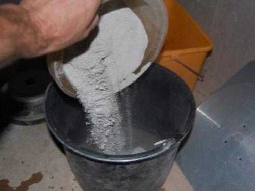 Можно ли клеить гипсовую плитку на жидкие гвозди. Какие жидкие гвозди лучше для гипсовой плитки