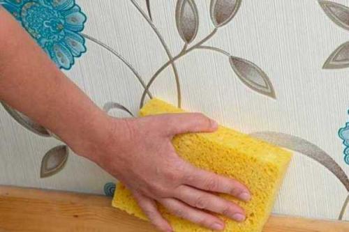 Как бумажные обои сделать моющимися. Как самостоятельно сделать моющиеся бумажные обои
