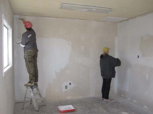 Как наклеить на стену декоративный камень. Как правильно клеить декоративный камень 07 Как наклеить на стену декоративный камень. Как правильно клеить декоративный камень 07