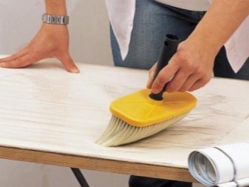 Технология поклейки обоев на крашенные стены. Технология оклейки крашеных стен обоями 04