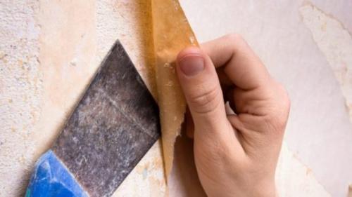 Как поклеить обои в старом доме. Удаление старых обоев